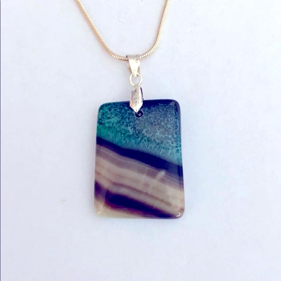 Jewelry - A real pretty stone necklace